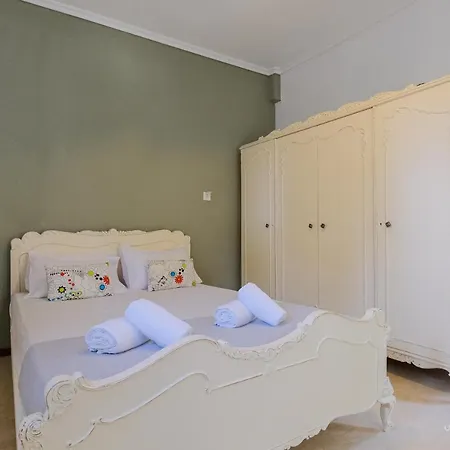 בית נופש Jasmine 3-Bdrm Maisonette, Sea & Pine Tree Views Kallithea (Chalkidiki)
